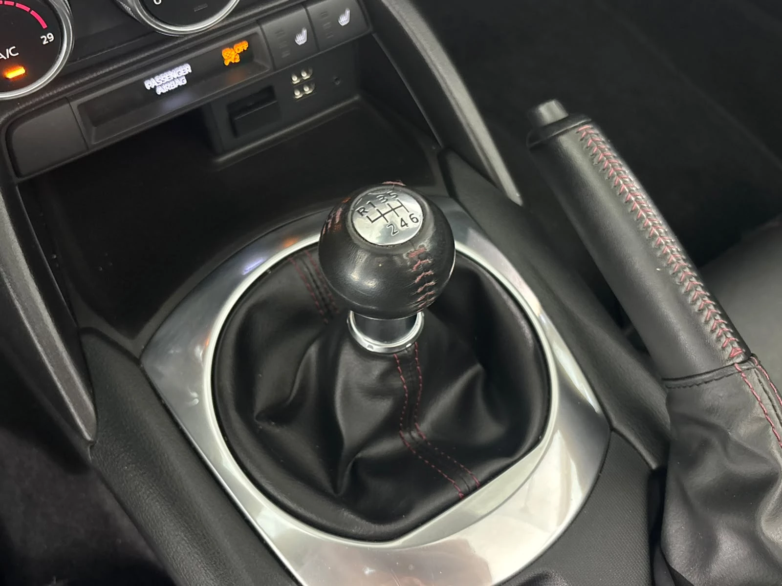 Hoofdafbeelding Mazda MX-5