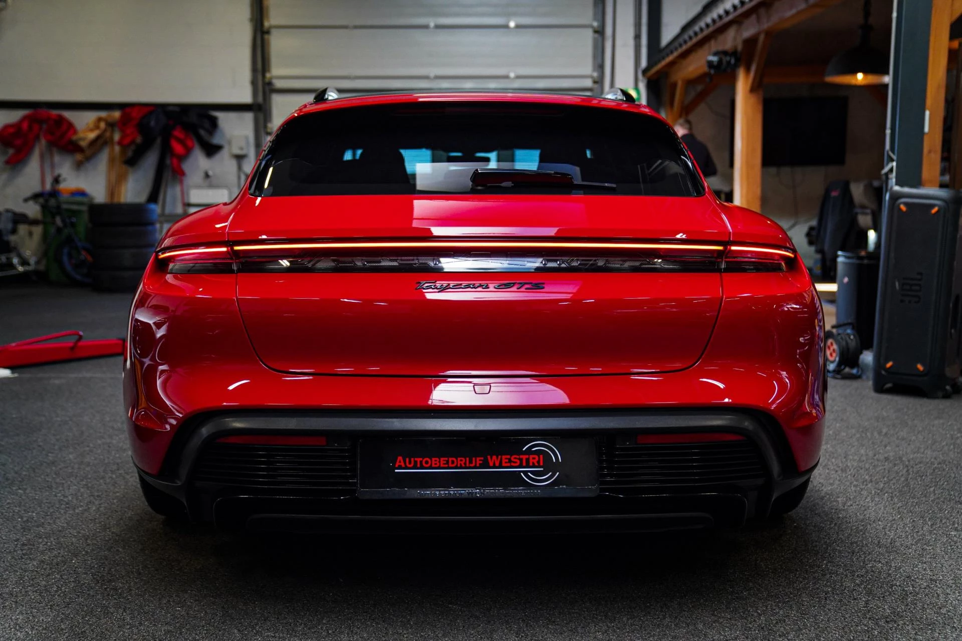 Hoofdafbeelding Porsche Taycan