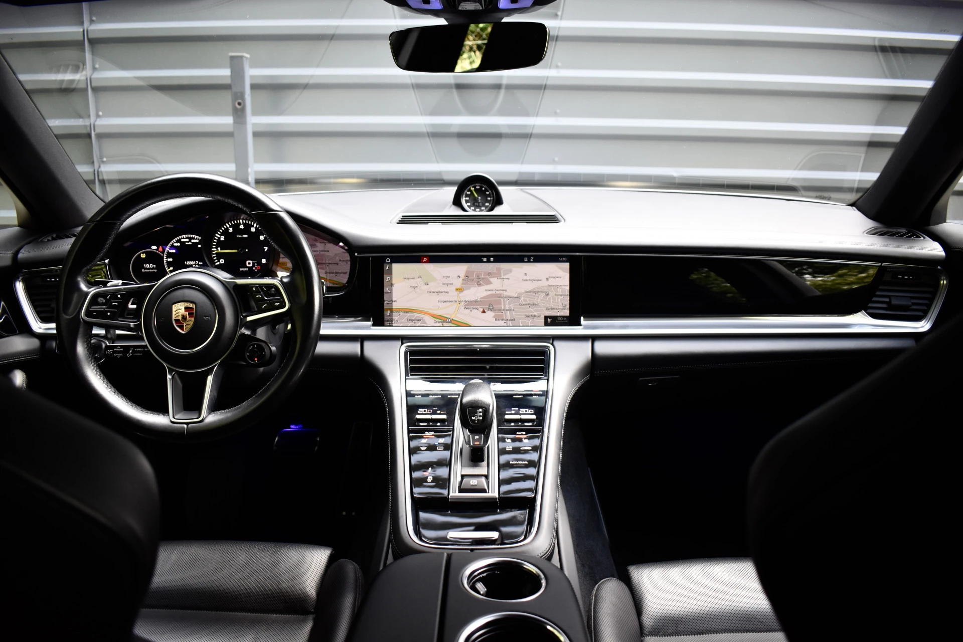Hoofdafbeelding Porsche Panamera