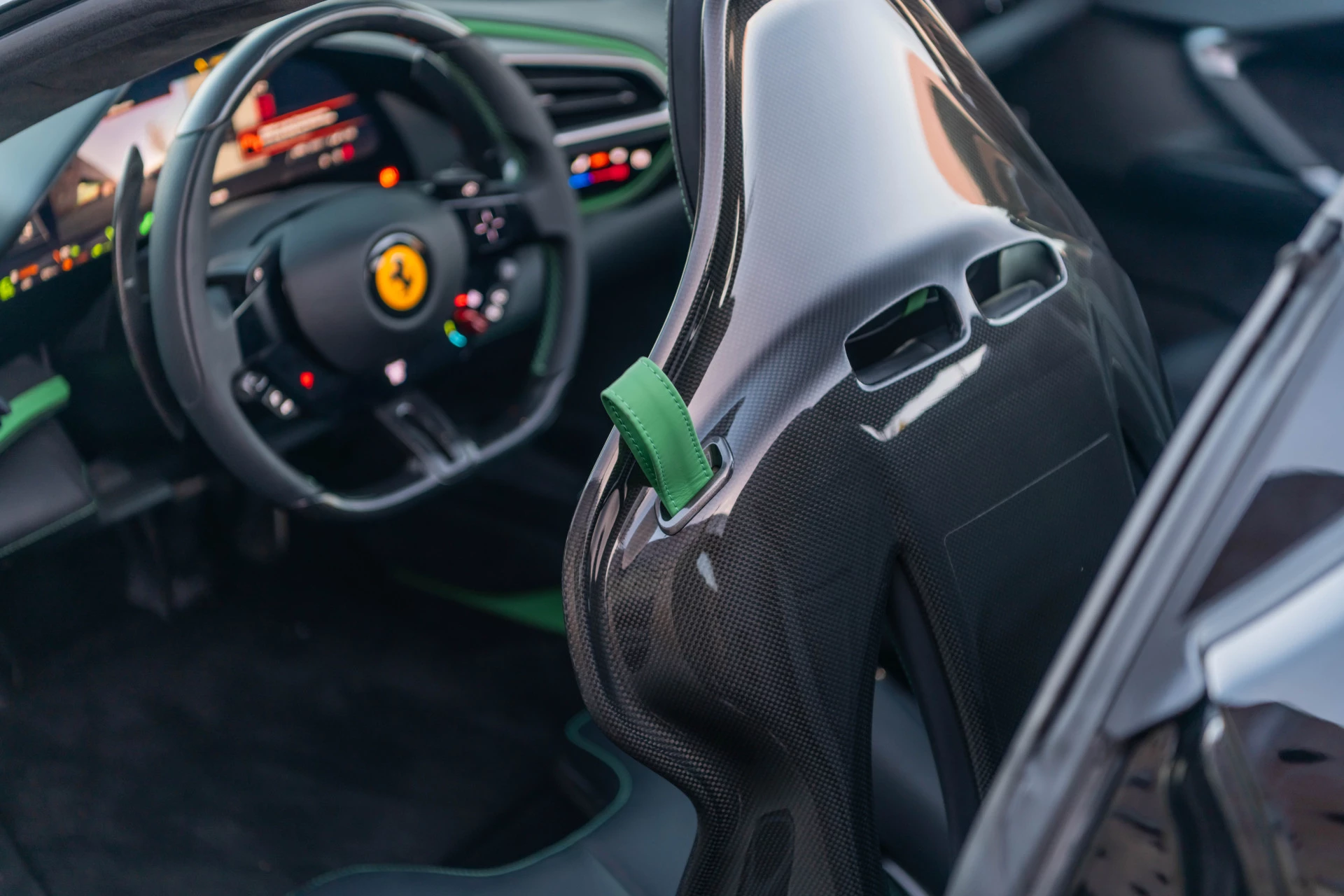 Hoofdafbeelding Ferrari 296