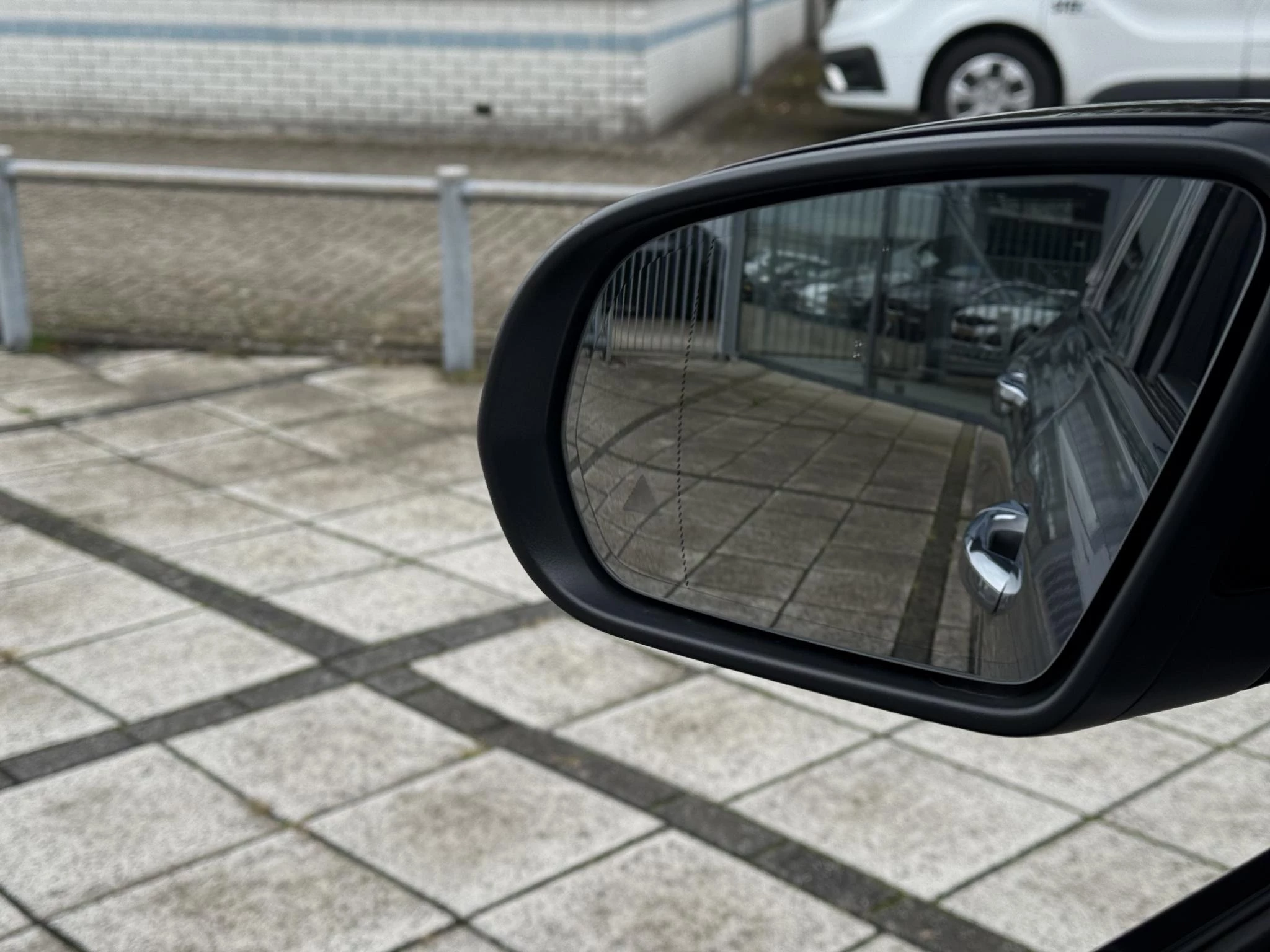 Hoofdafbeelding Mercedes-Benz EQB