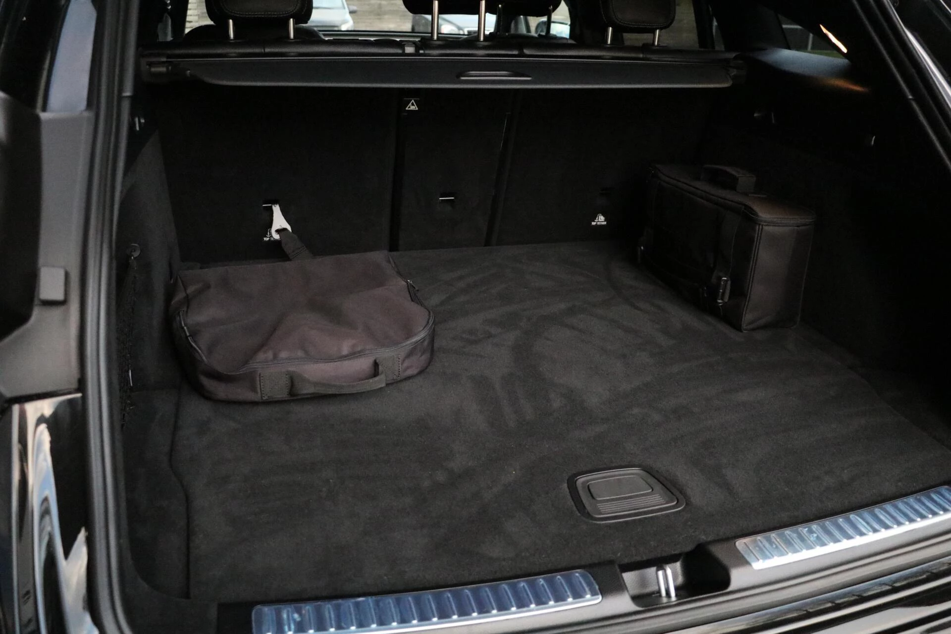 Hoofdafbeelding Mercedes-Benz EQC