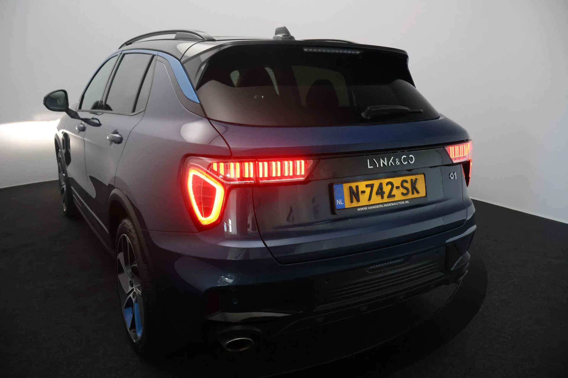 Hoofdafbeelding Lynk & Co 01