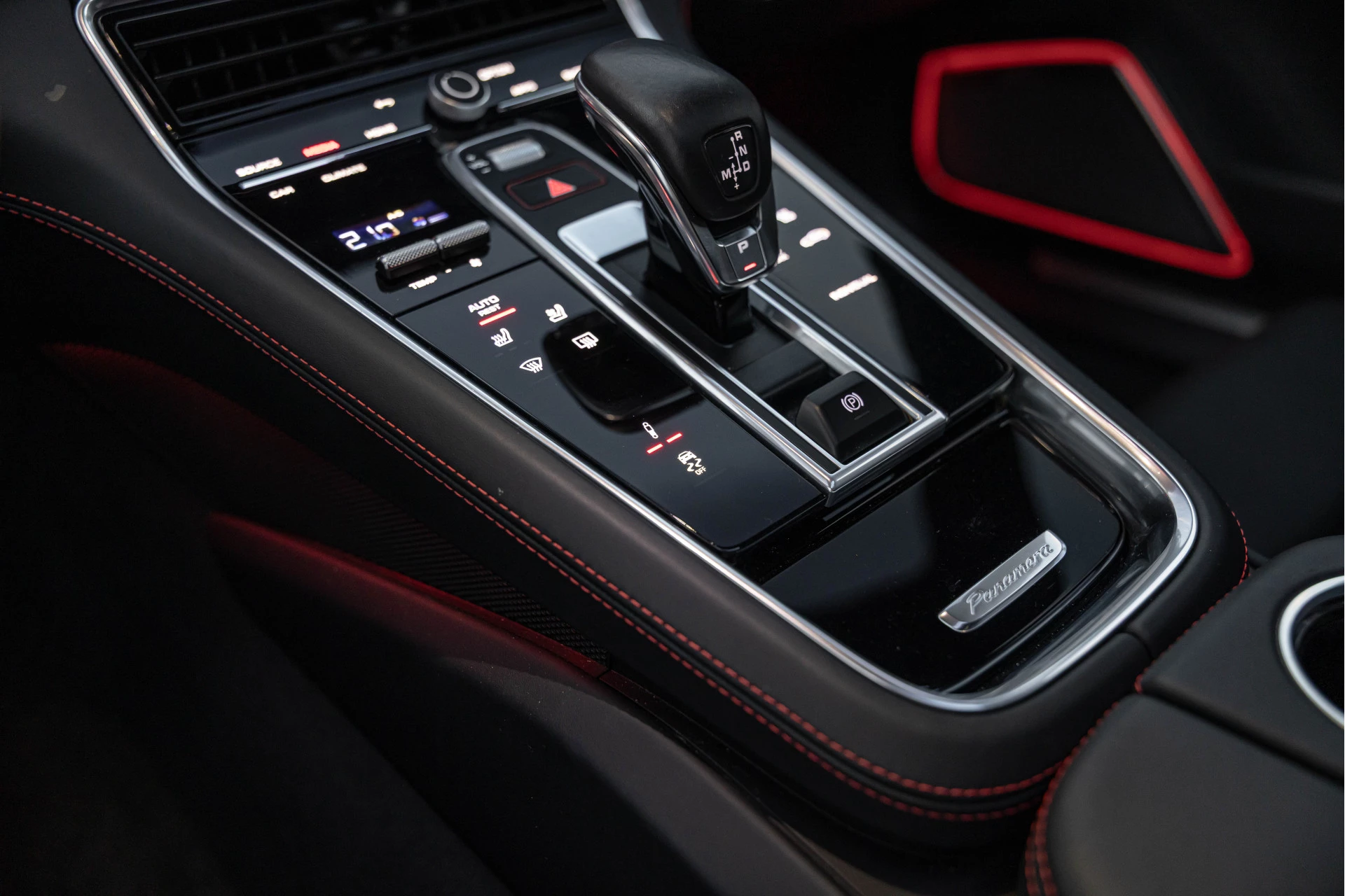 Hoofdafbeelding Porsche Panamera