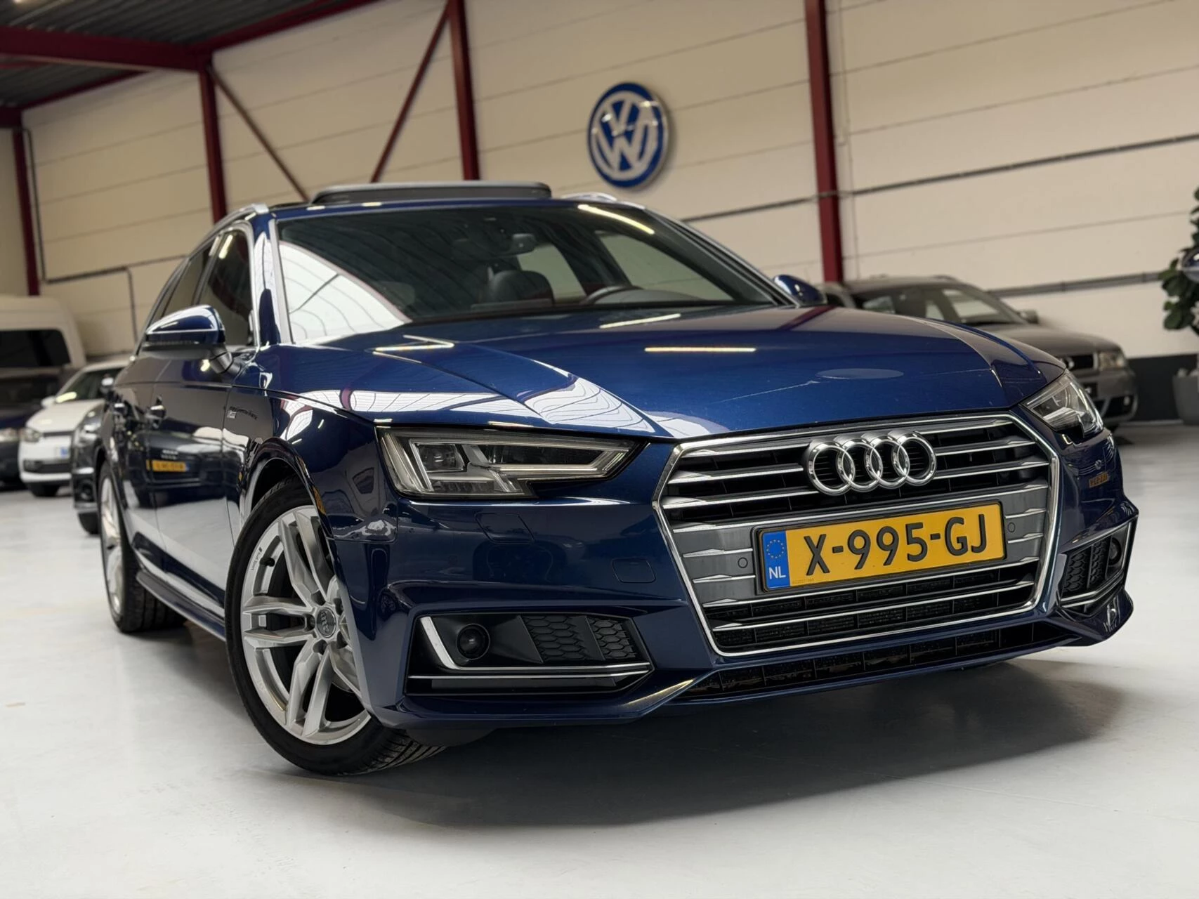 Hoofdafbeelding Audi A4