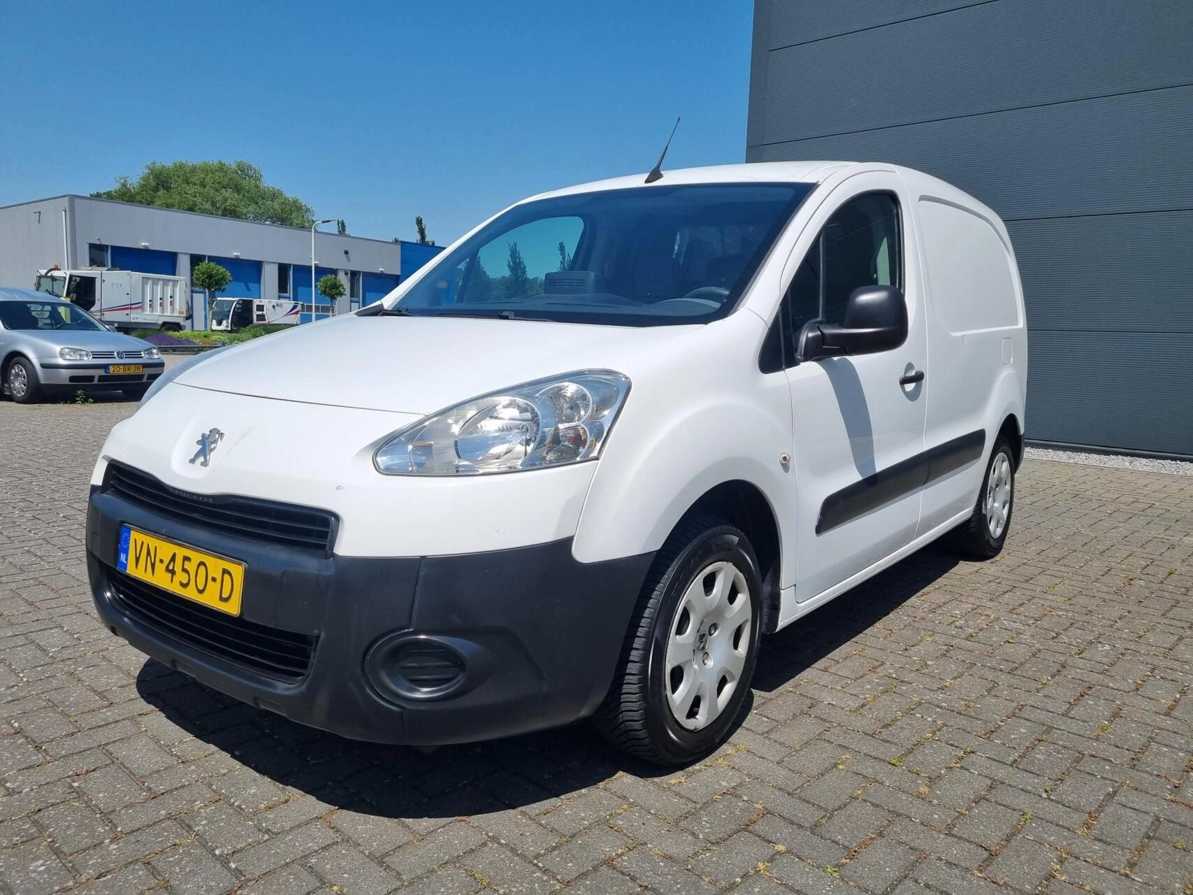 Hoofdafbeelding Peugeot Partner