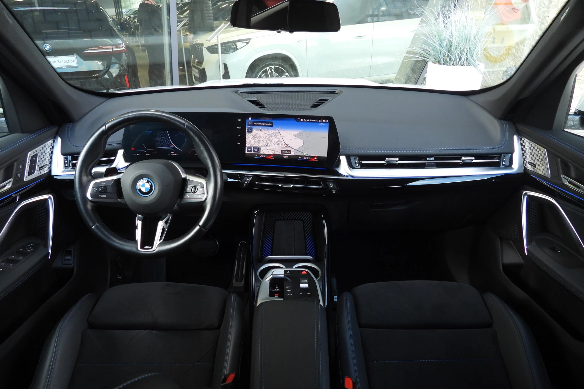 Hoofdafbeelding BMW iX1