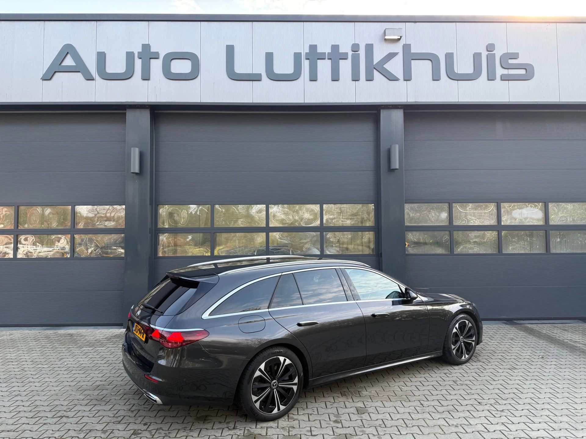 Hoofdafbeelding Mercedes-Benz E-Klasse