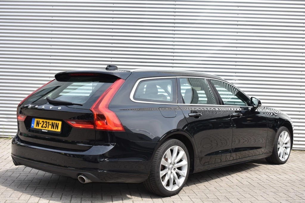 Hoofdafbeelding Volvo V90