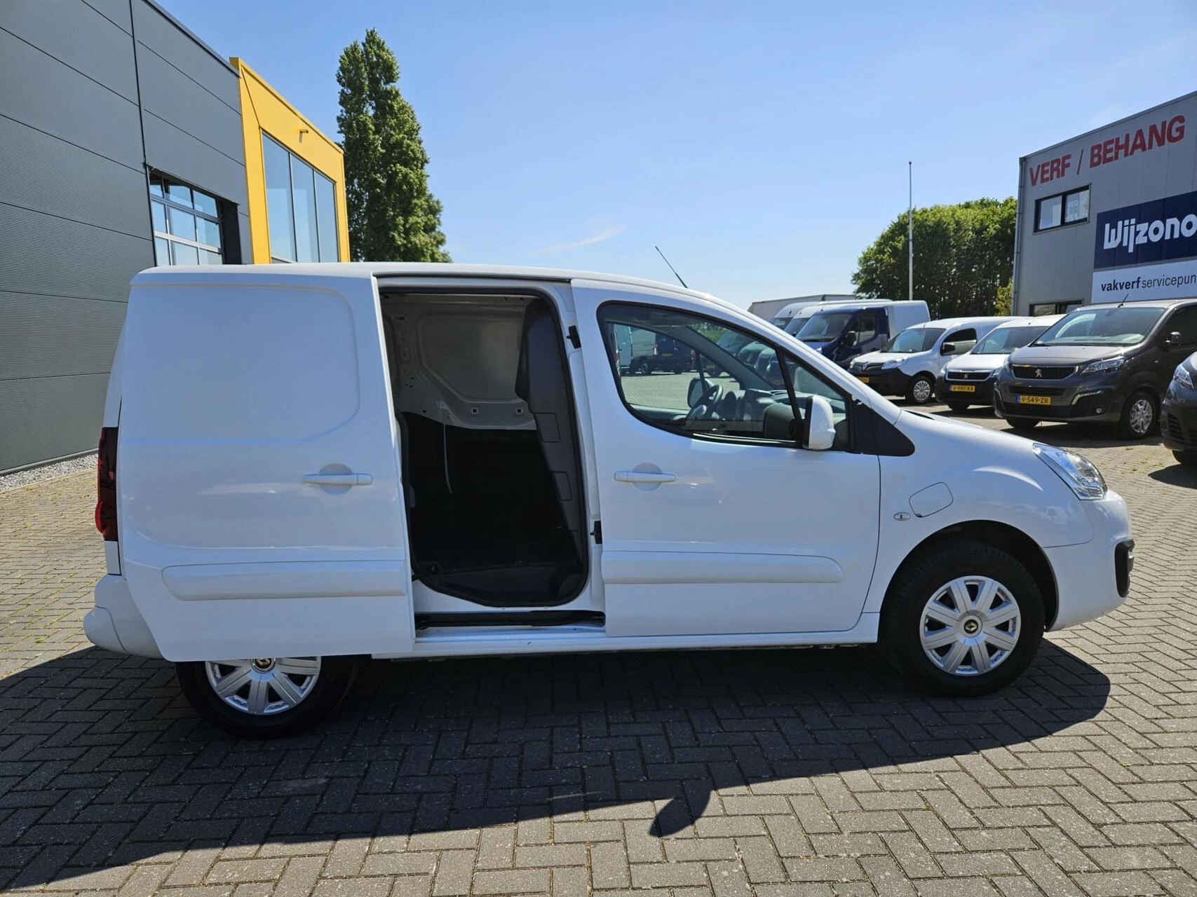 Hoofdafbeelding Peugeot Partner