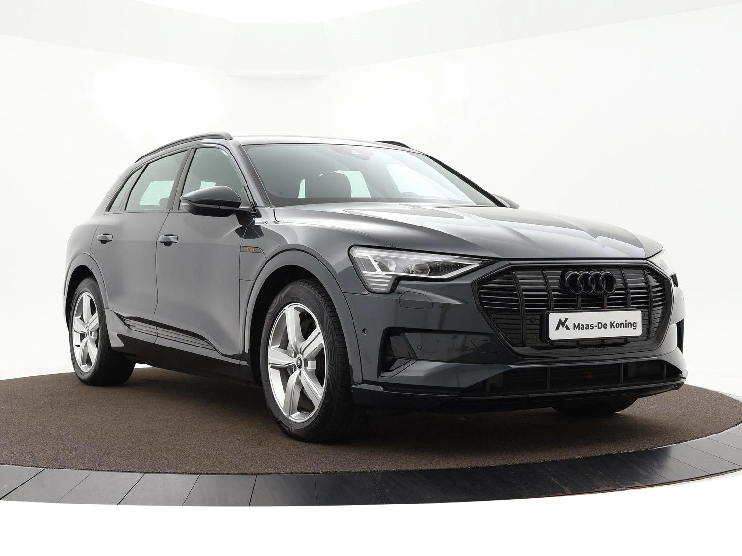 Hoofdafbeelding Audi e-tron