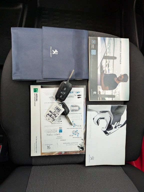 Hoofdafbeelding Peugeot Partner