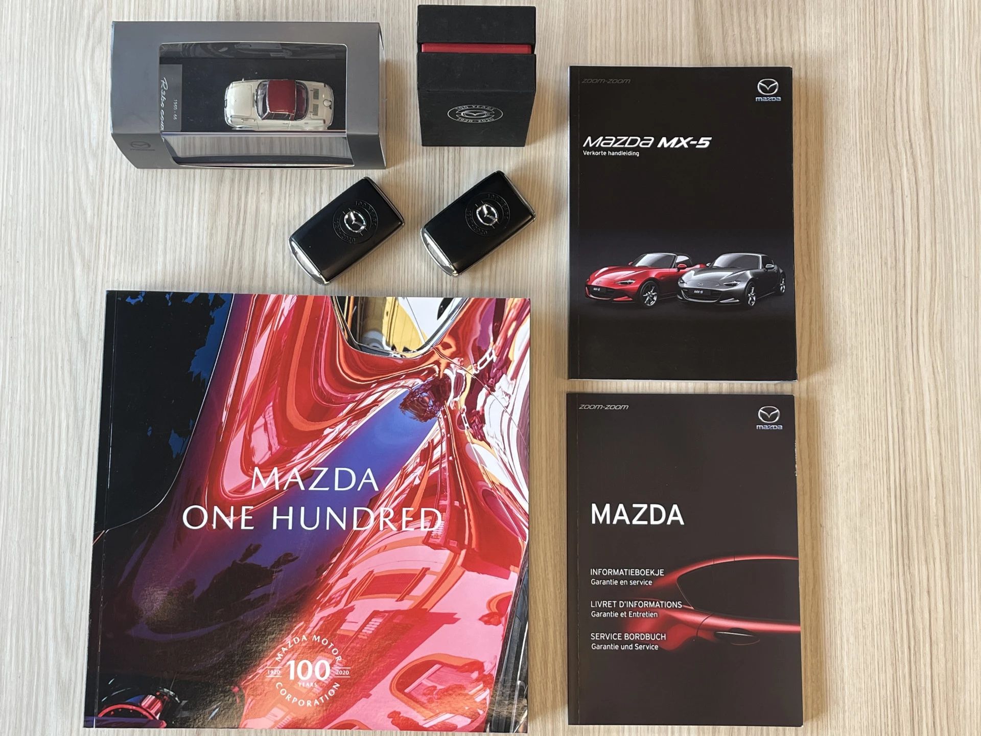 Hoofdafbeelding Mazda MX-5