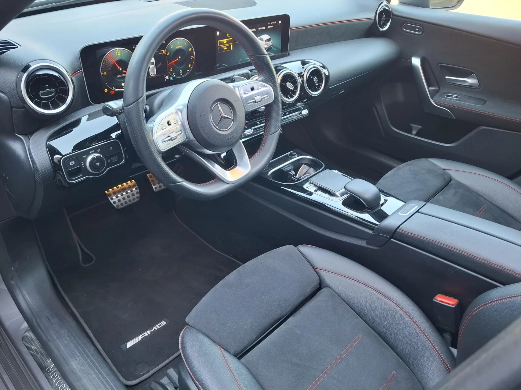 Hoofdafbeelding Mercedes-Benz A-Klasse