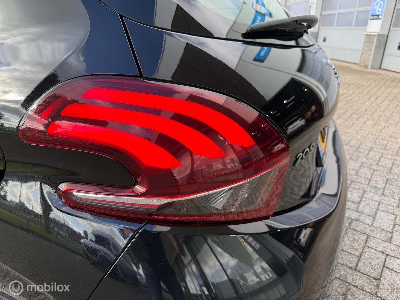 Hoofdafbeelding Peugeot 208