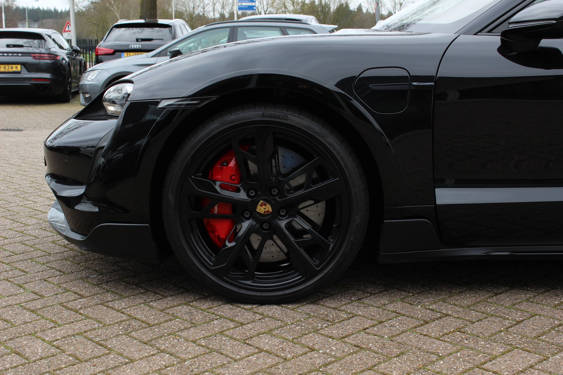 Hoofdafbeelding Porsche Taycan