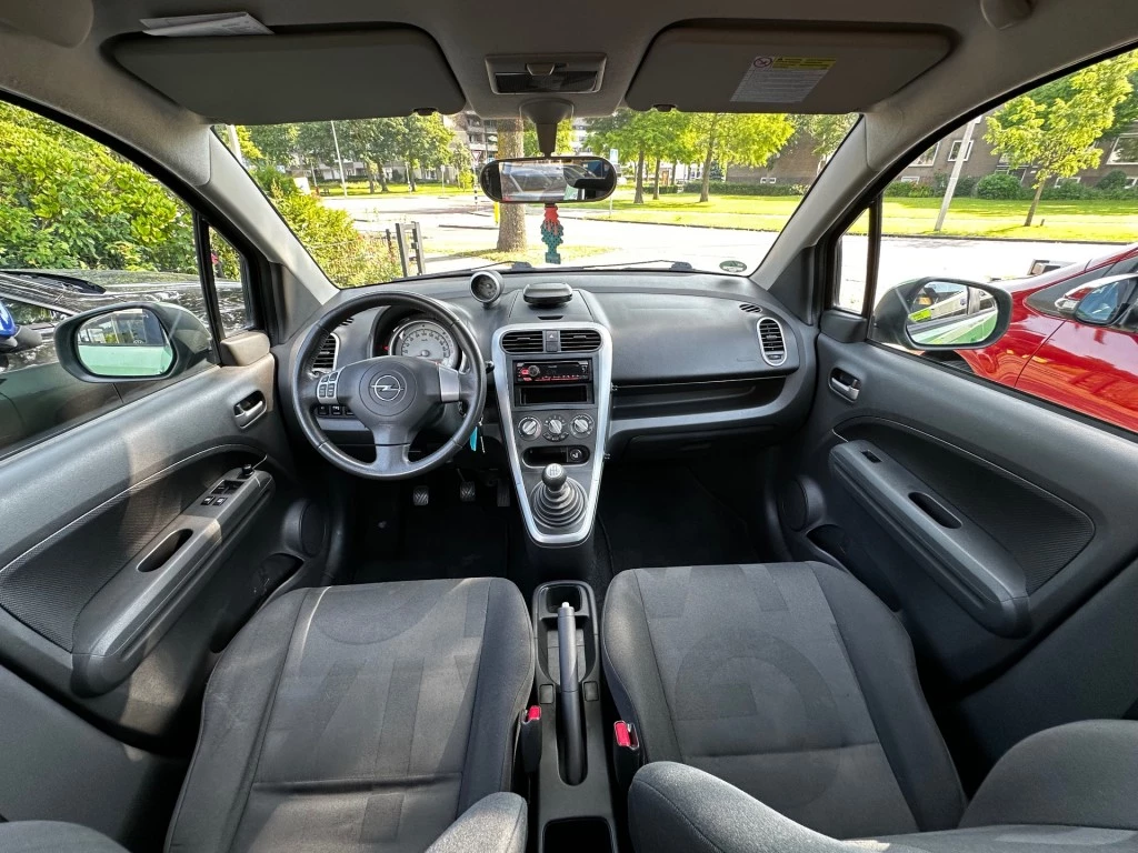 Hoofdafbeelding Opel Agila