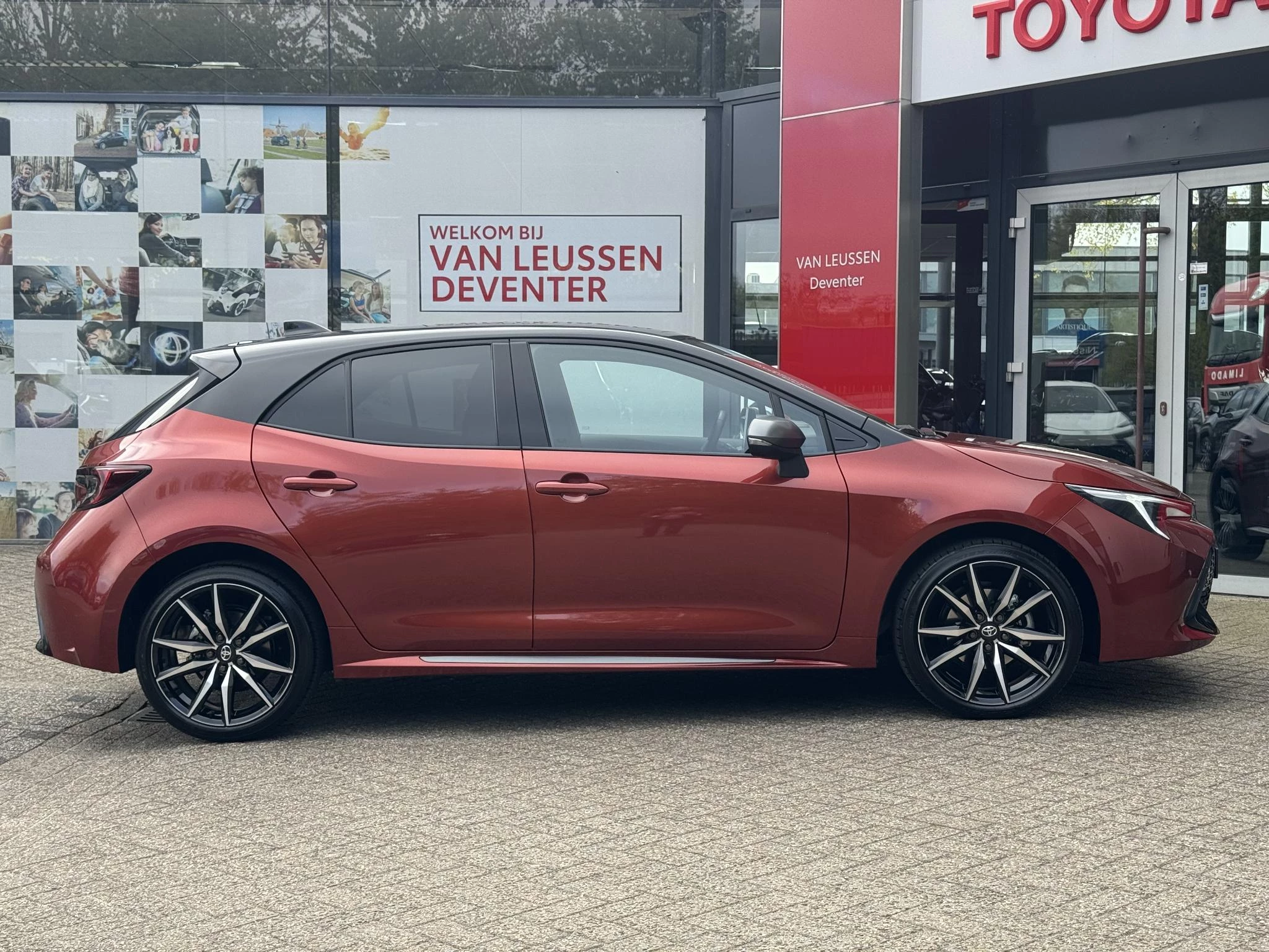 Hoofdafbeelding Toyota Corolla