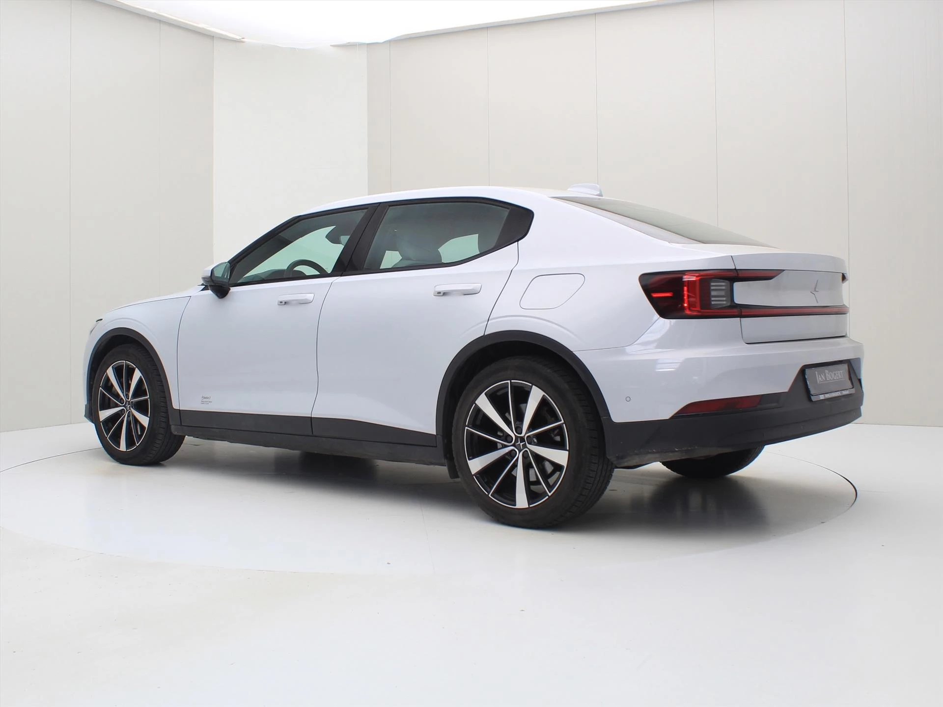 Hoofdafbeelding Polestar 2