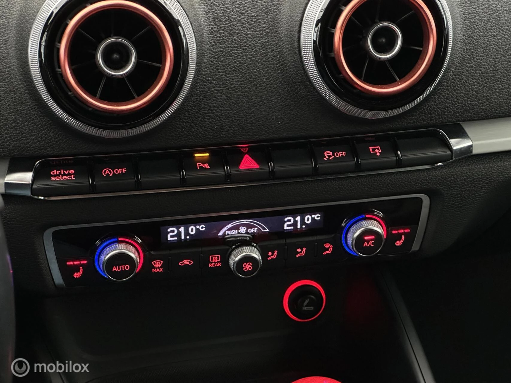 Hoofdafbeelding Audi S3