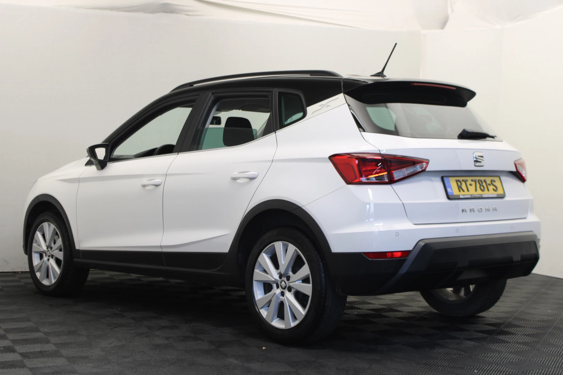 Hoofdafbeelding SEAT Arona
