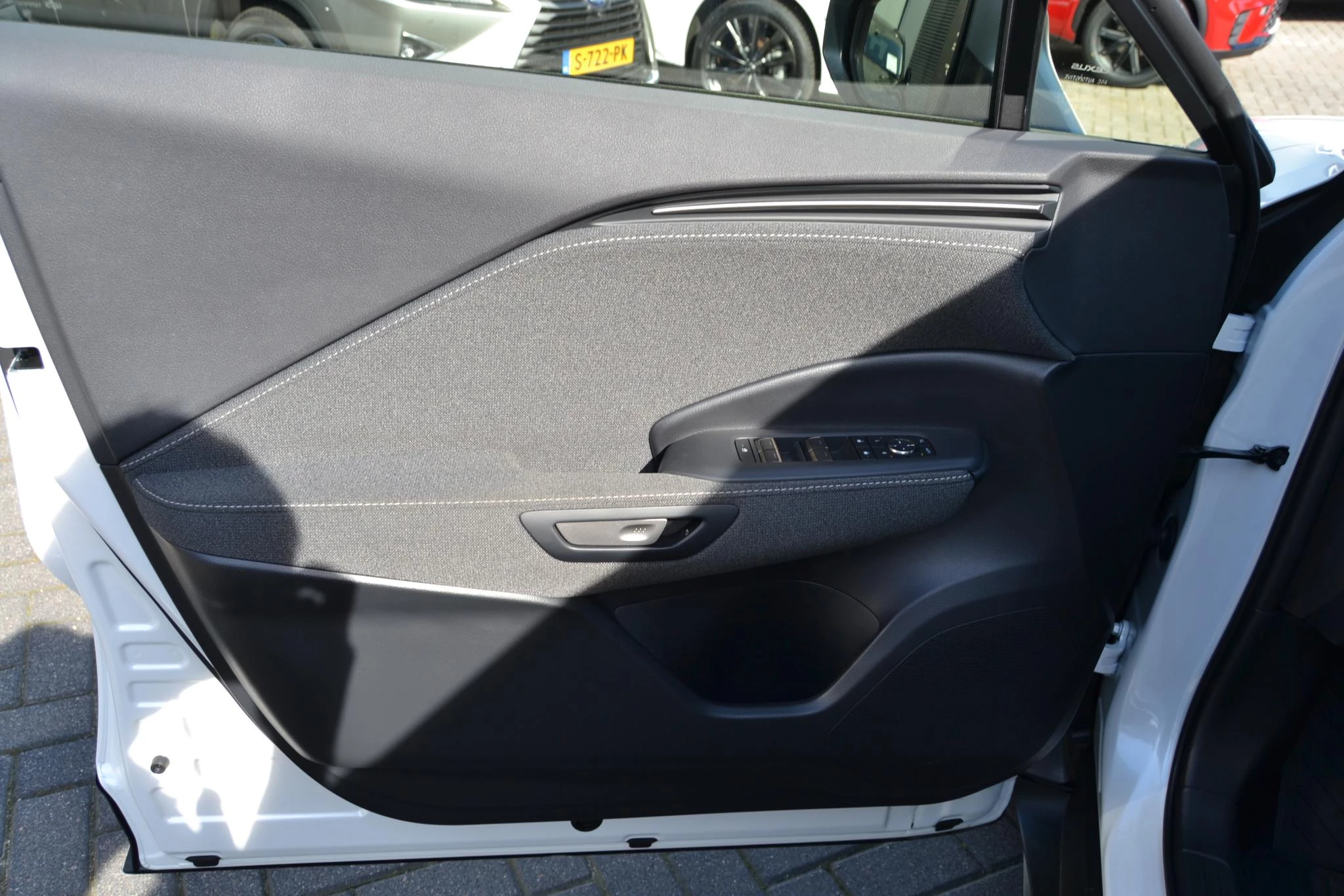 Hoofdafbeelding Lexus LBX