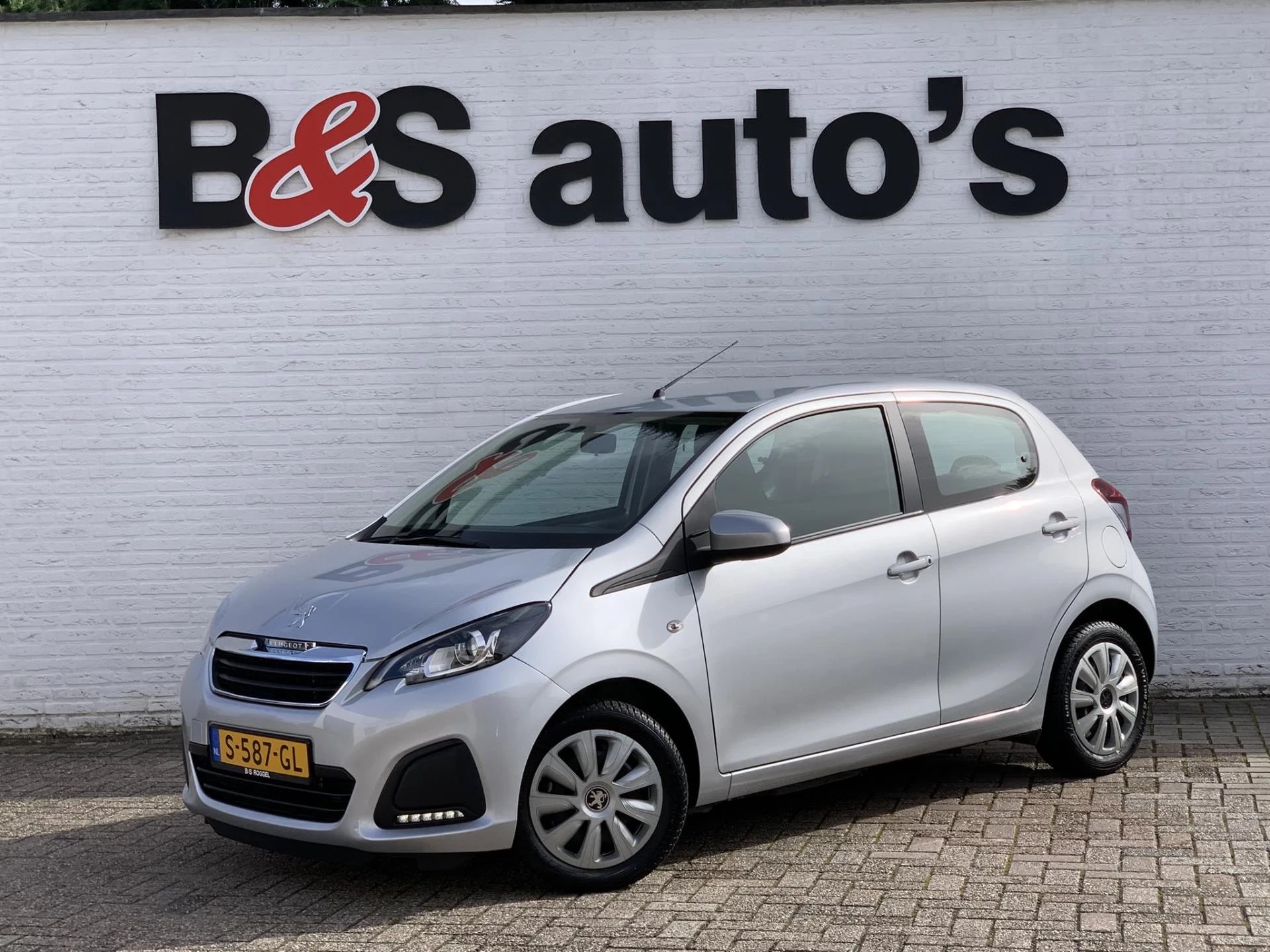 Hoofdafbeelding Peugeot 108