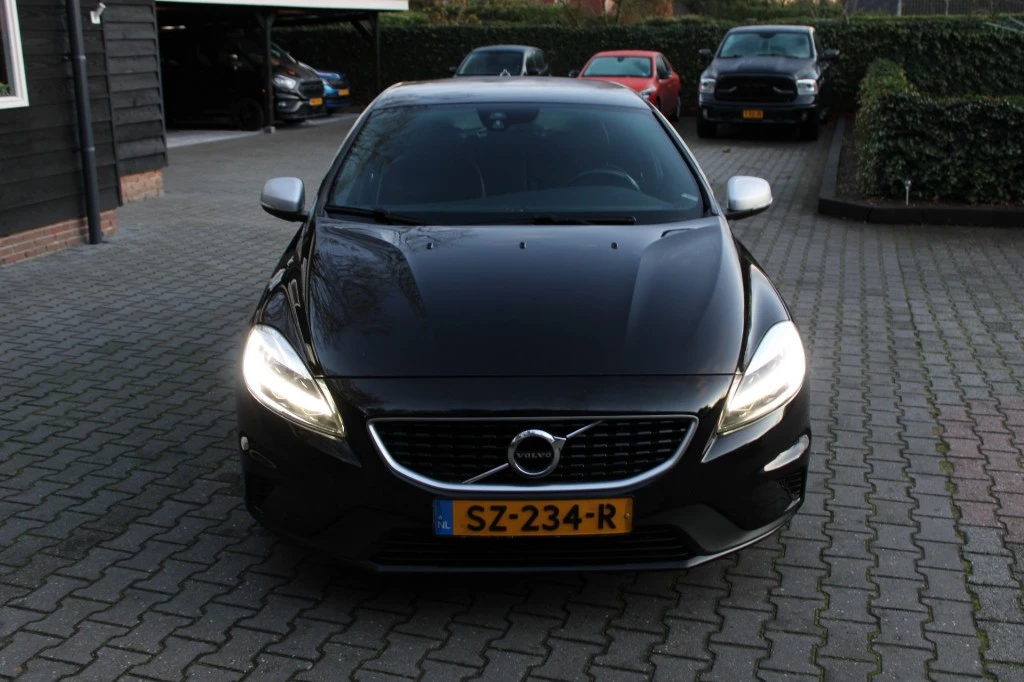 Hoofdafbeelding Volvo V40