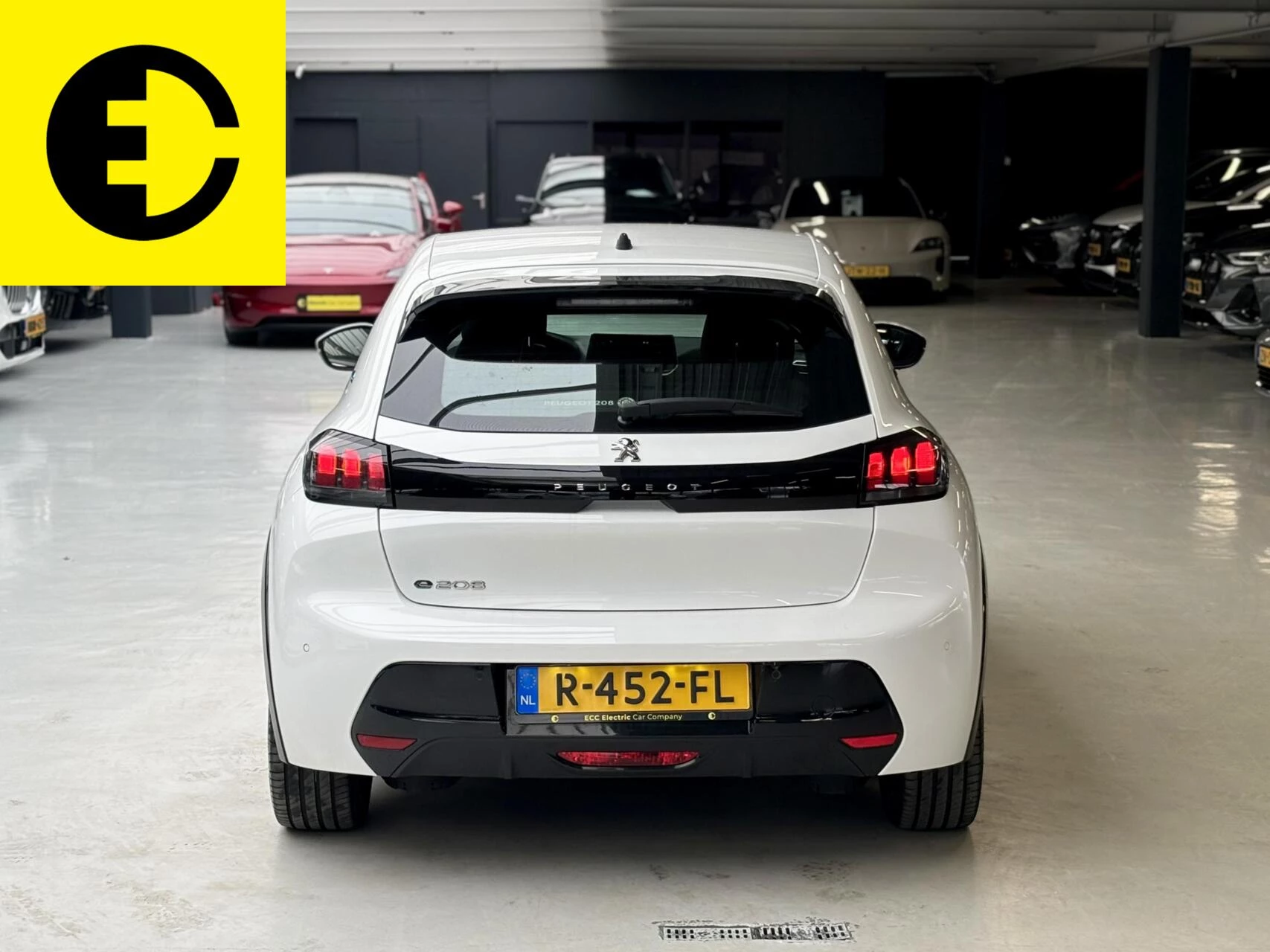 Hoofdafbeelding Peugeot e-208