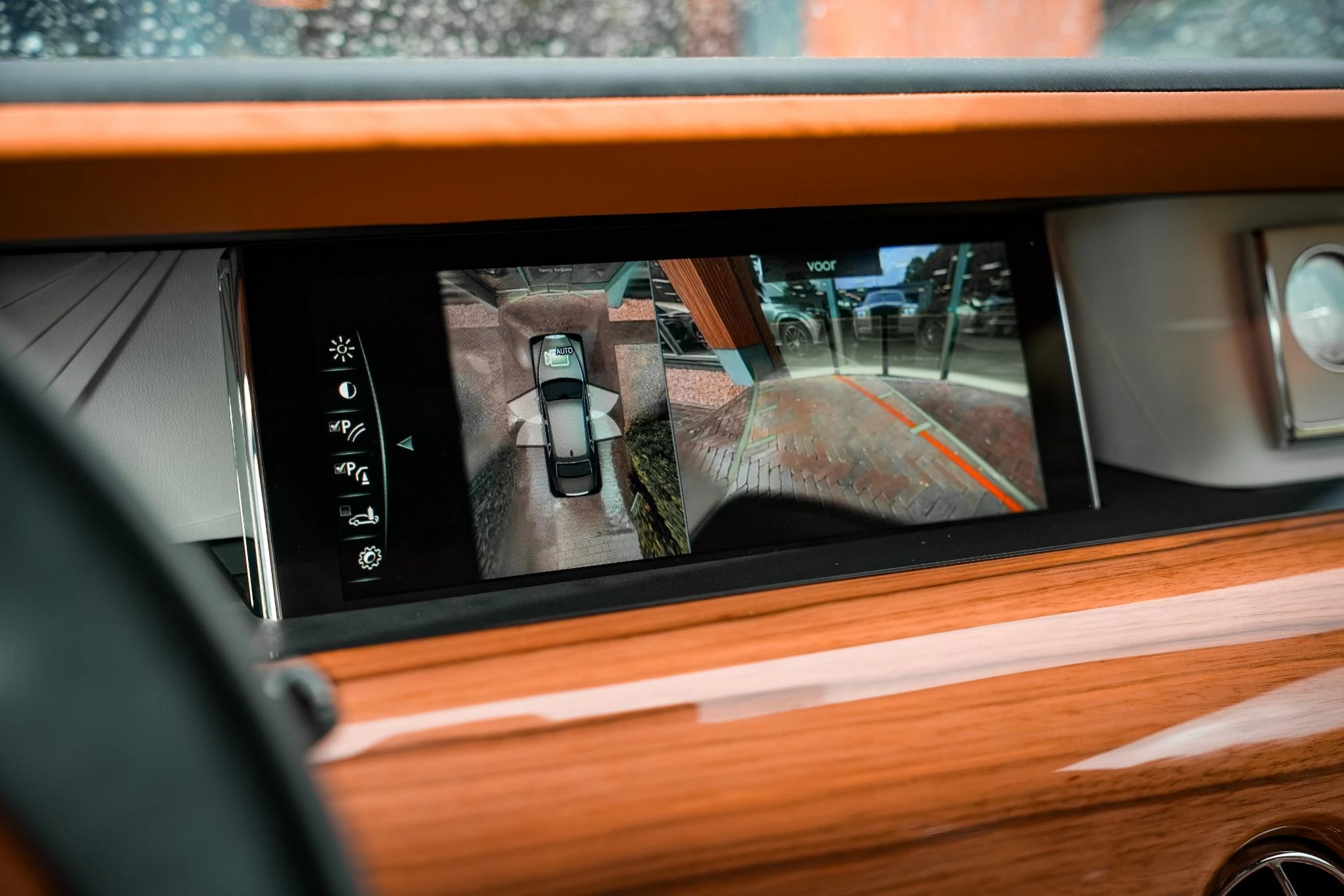 Hoofdafbeelding Rolls-Royce Phantom
