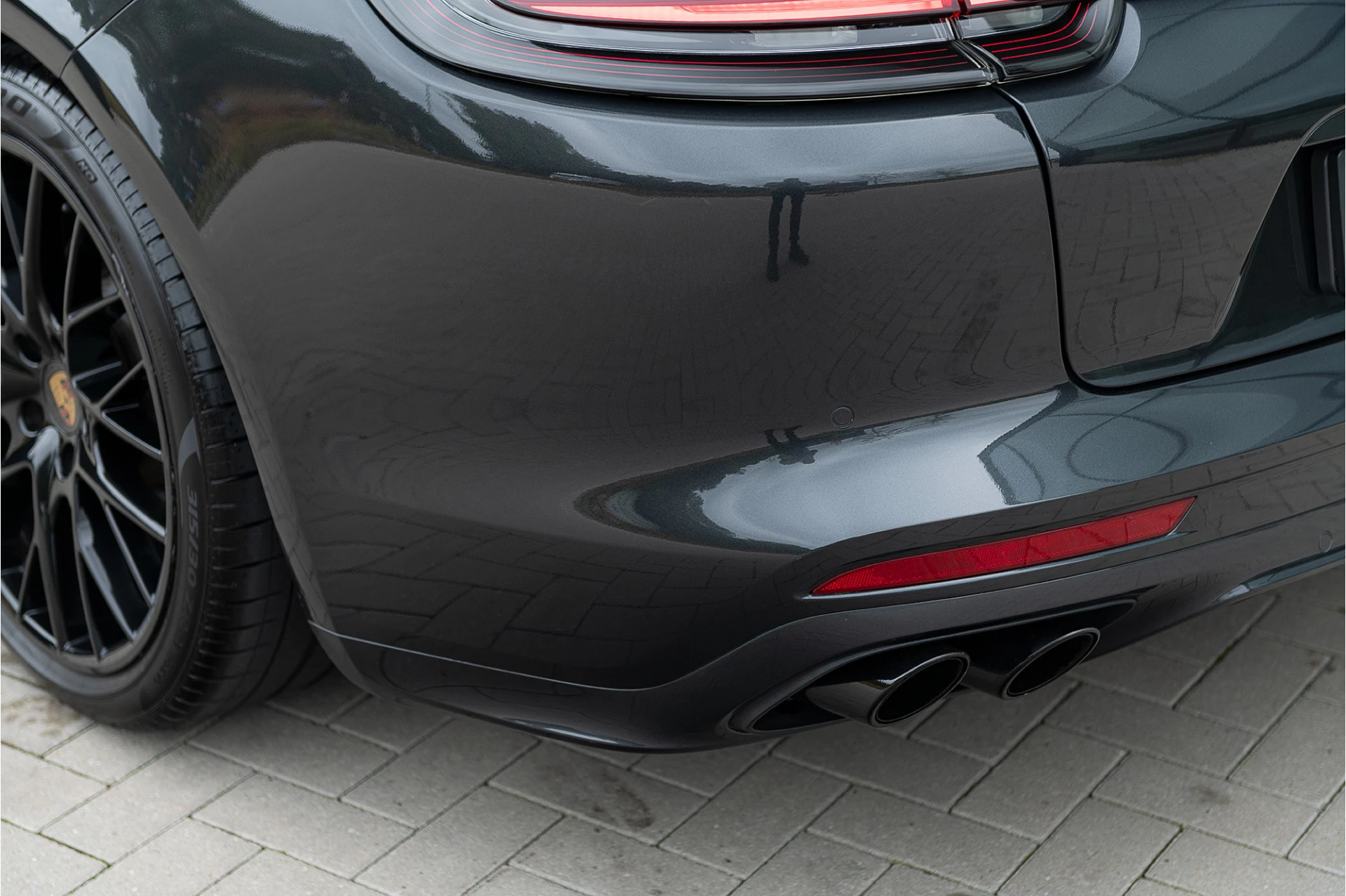 Hoofdafbeelding Porsche Panamera