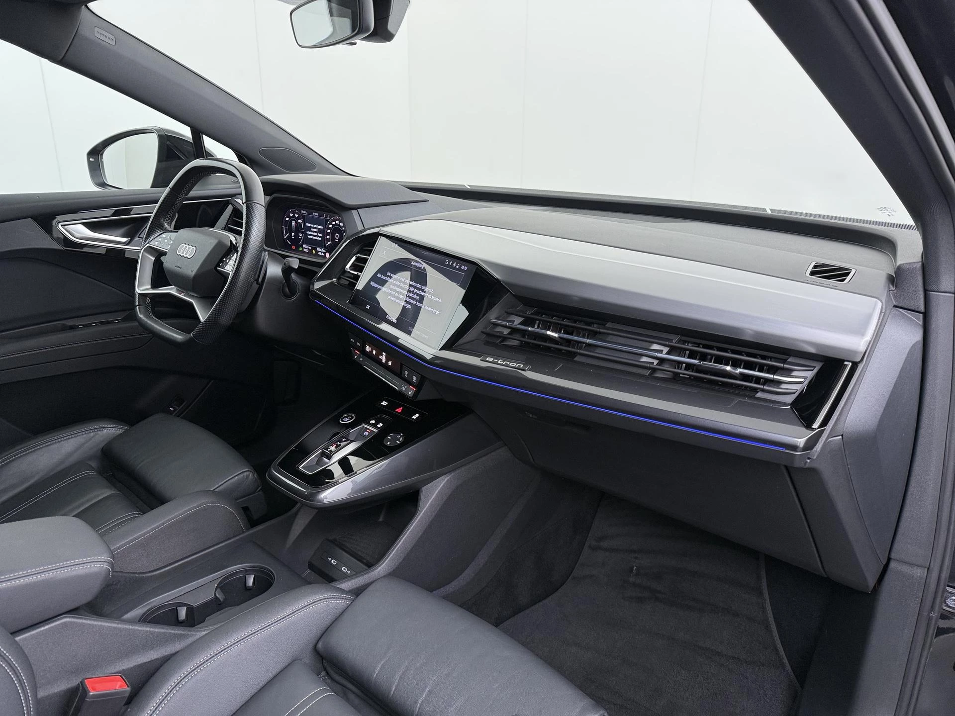 Hoofdafbeelding Audi Q4 Sportback e-tron