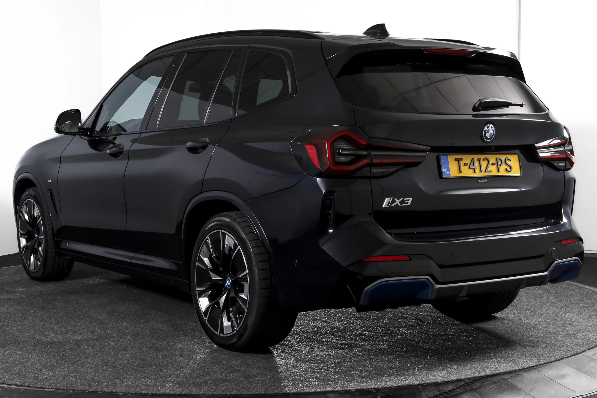 Hoofdafbeelding BMW iX3