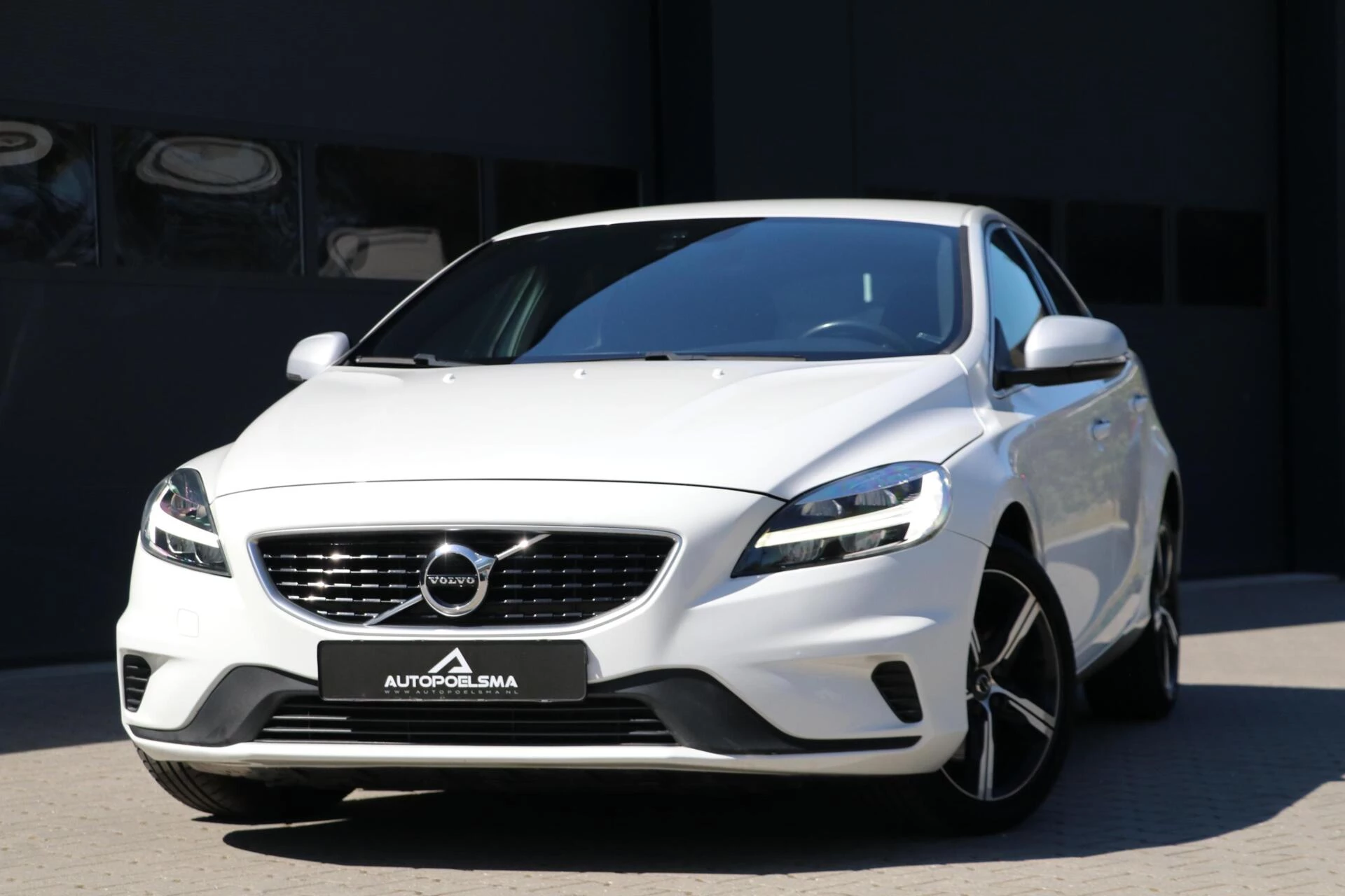 Hoofdafbeelding Volvo V40