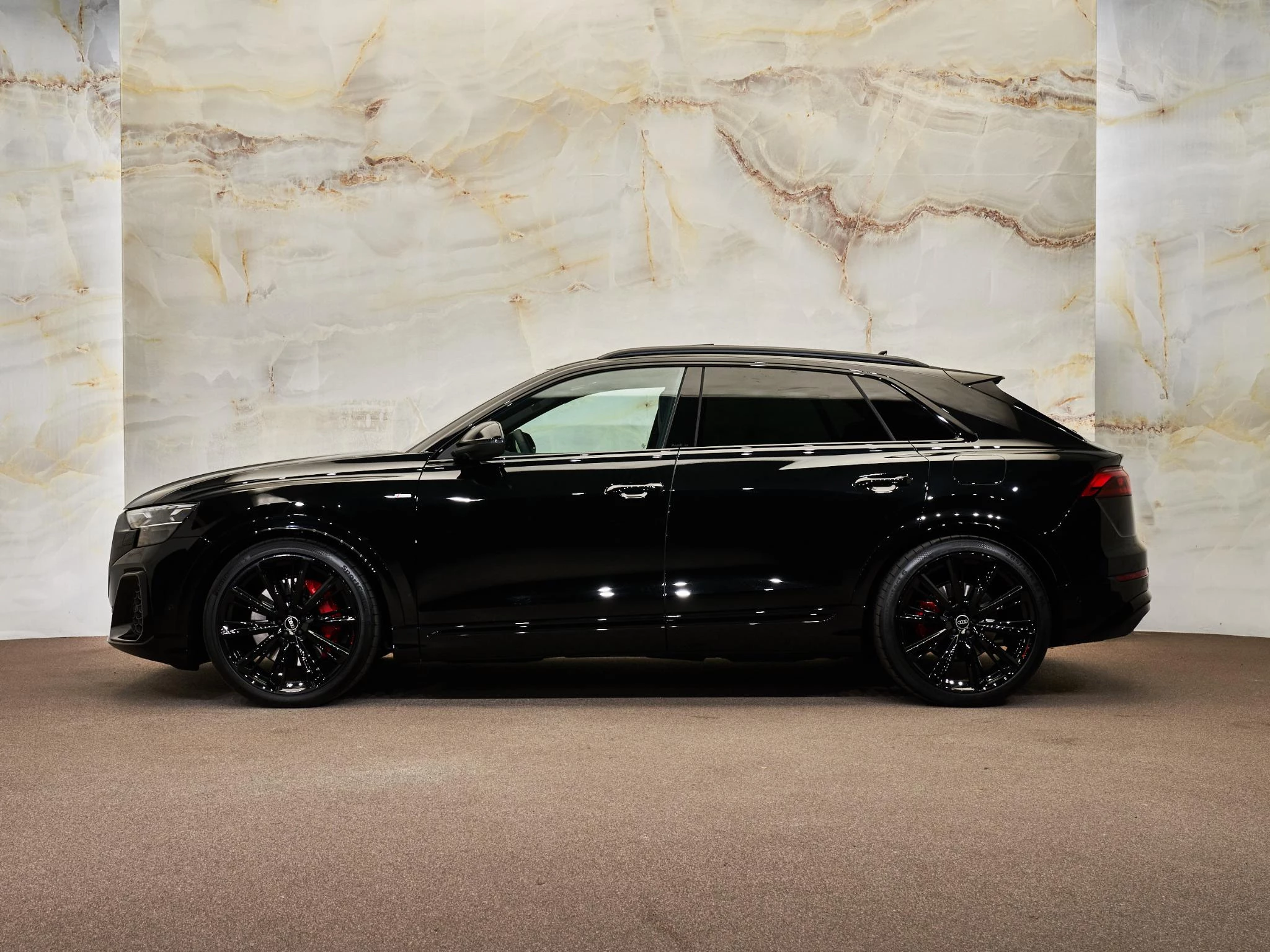 Hoofdafbeelding Audi Q8