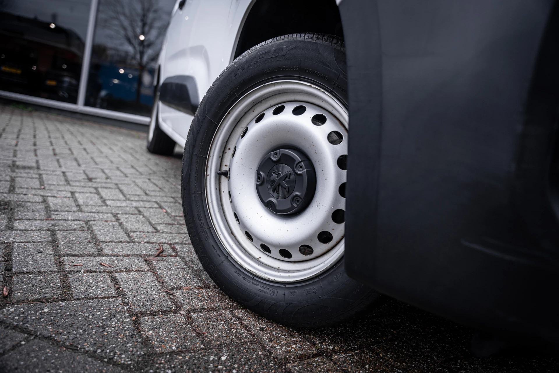 Hoofdafbeelding Peugeot Partner