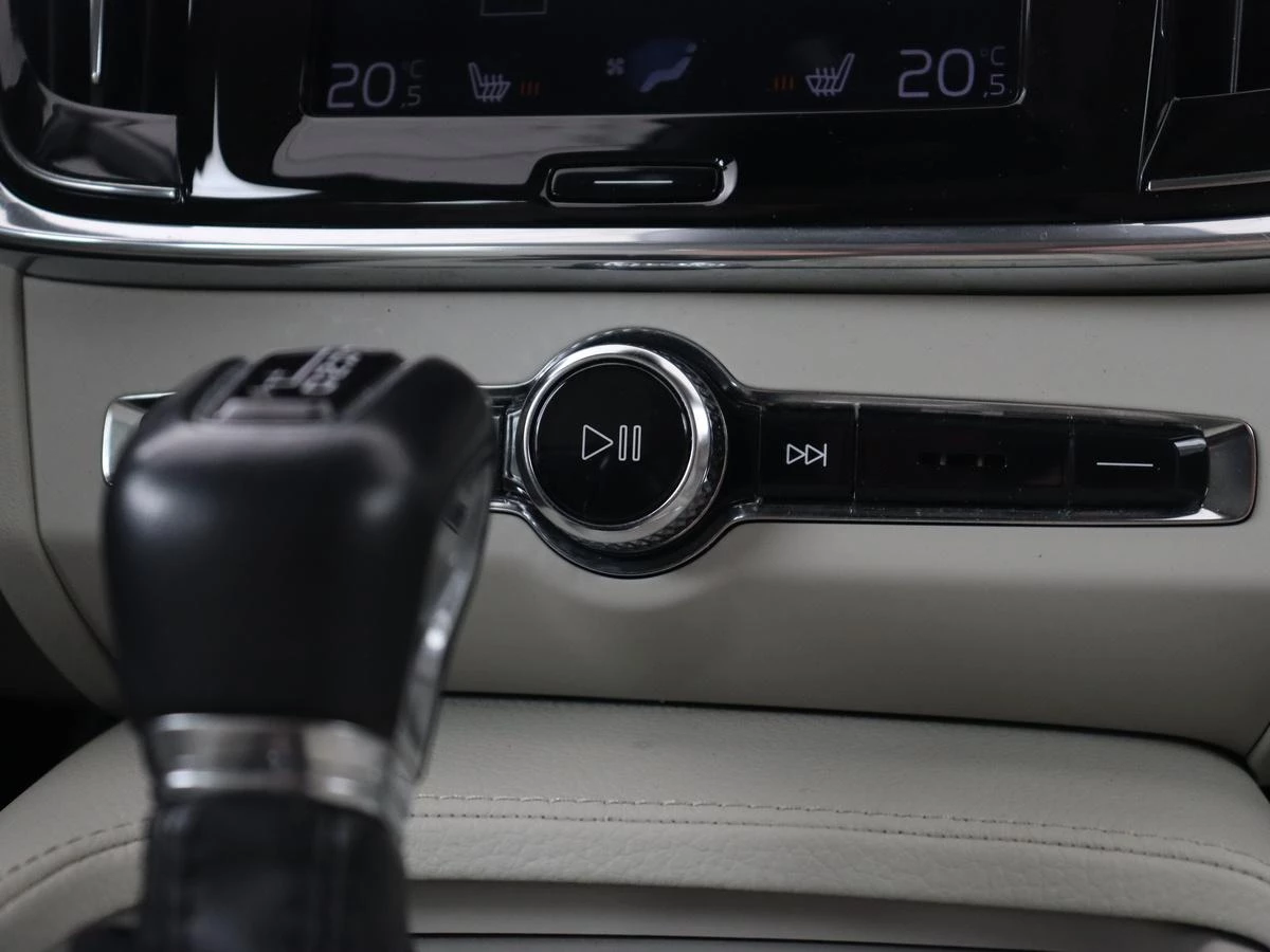 Hoofdafbeelding Volvo V90