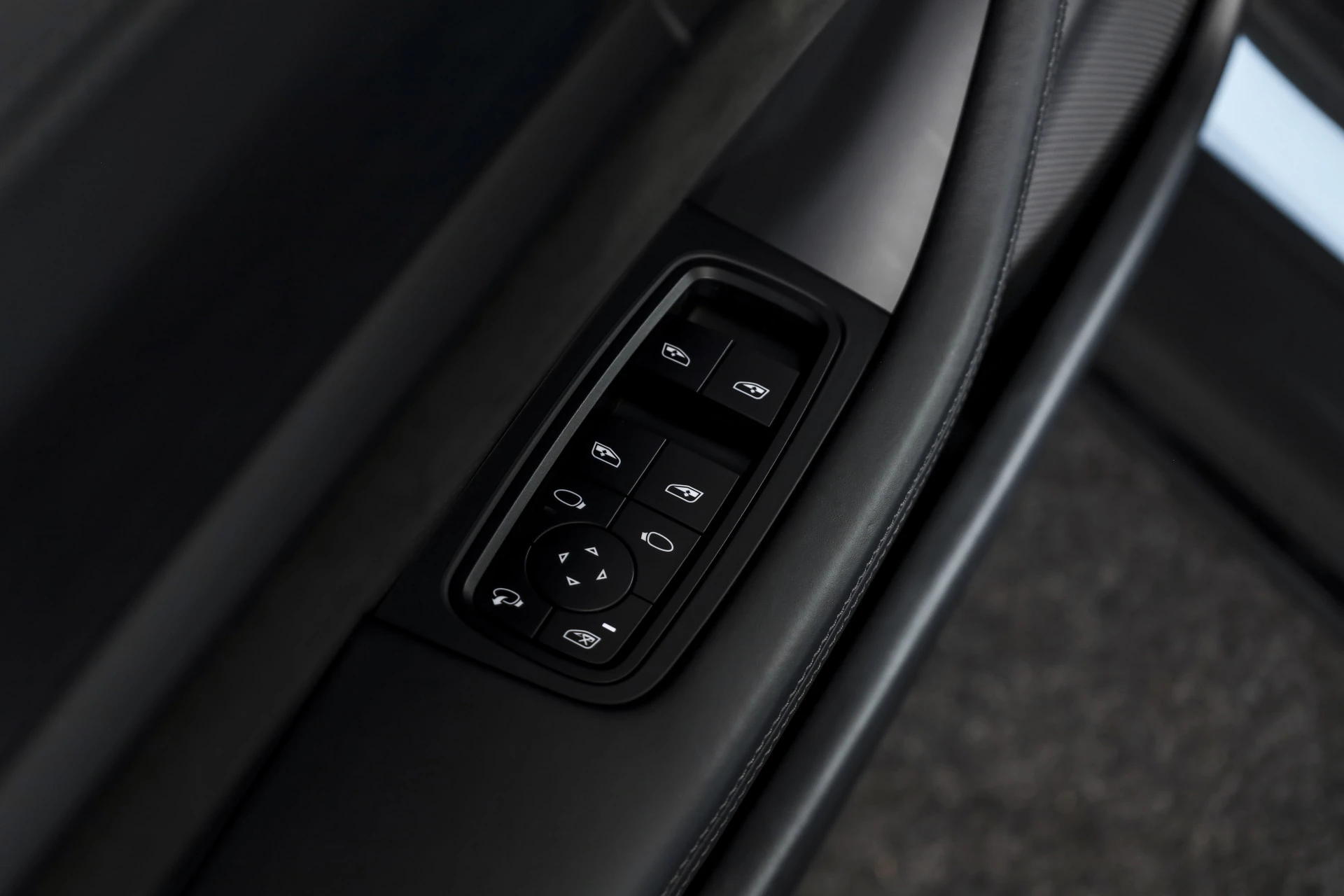 Hoofdafbeelding Porsche Taycan