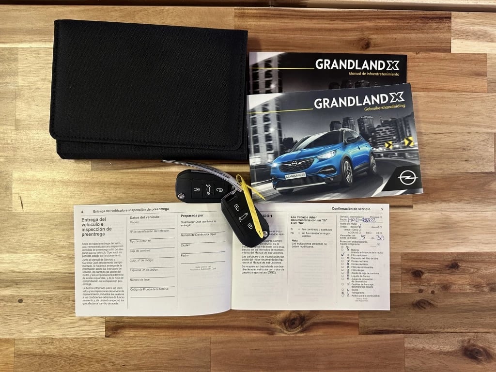 Hoofdafbeelding Opel Grandland X