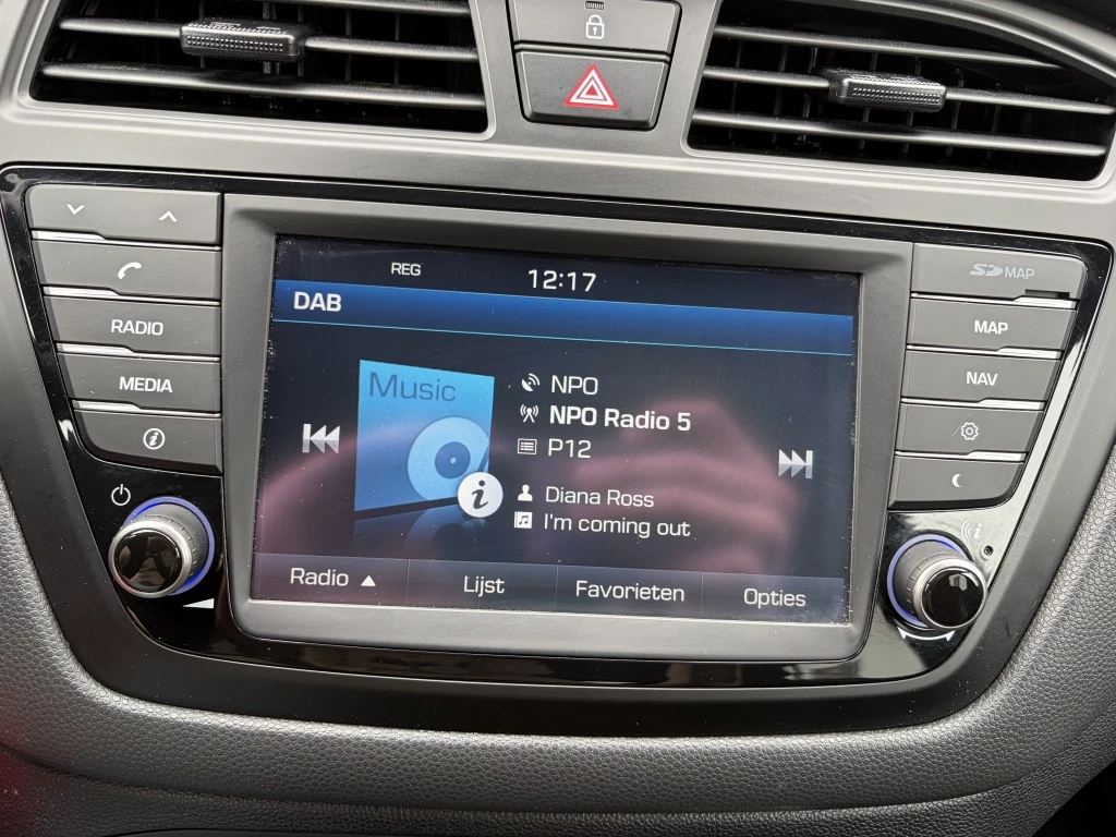 Hoofdafbeelding Hyundai i20