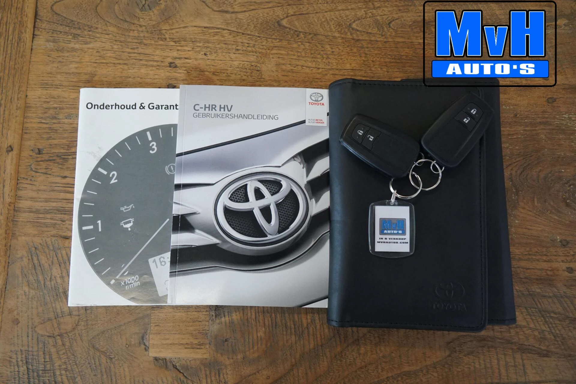 Hoofdafbeelding Toyota C-HR