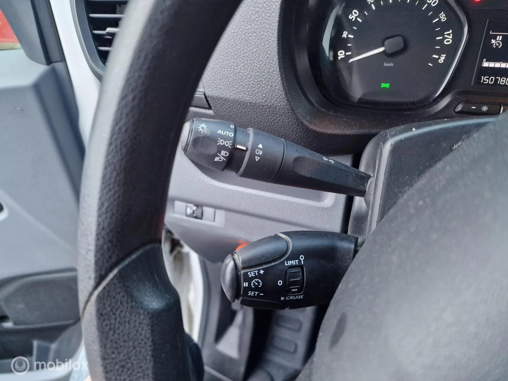 Hoofdafbeelding Peugeot Expert