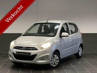 Hoofdafbeelding Hyundai i10 Hyundai i10 1.1 i-Drive Cool | Carplay | Airco | NWE Distributie | Trekhaak | APK | NAP |