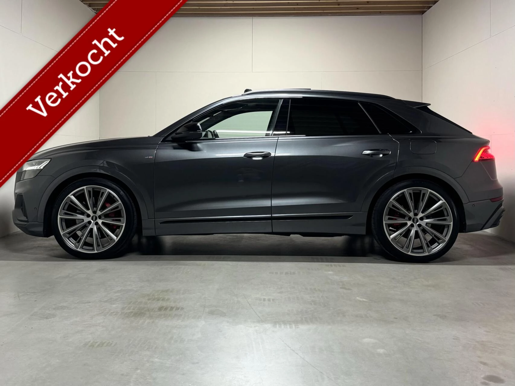 Hoofdafbeelding Audi Q8