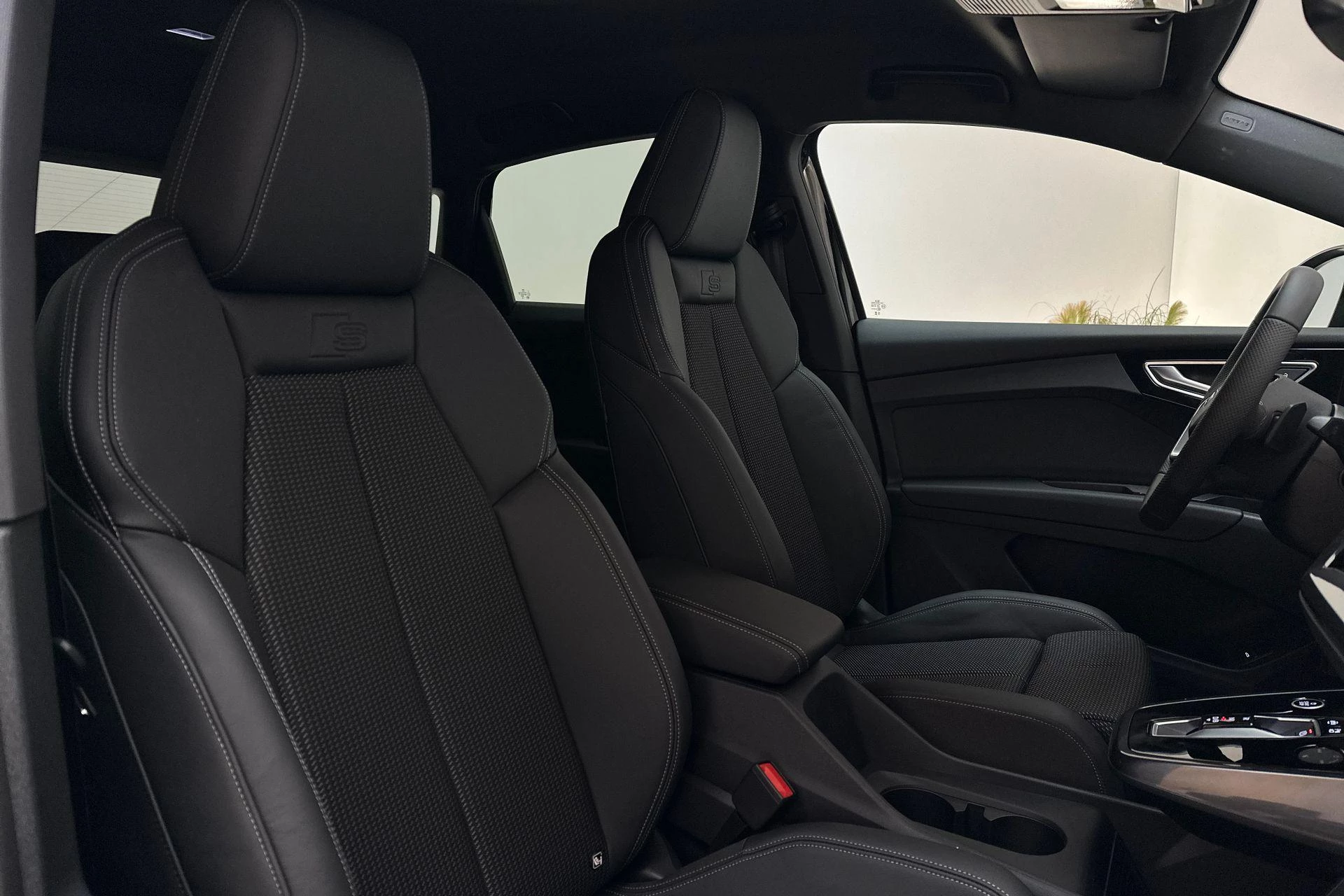 Hoofdafbeelding Audi Q4 e-tron
