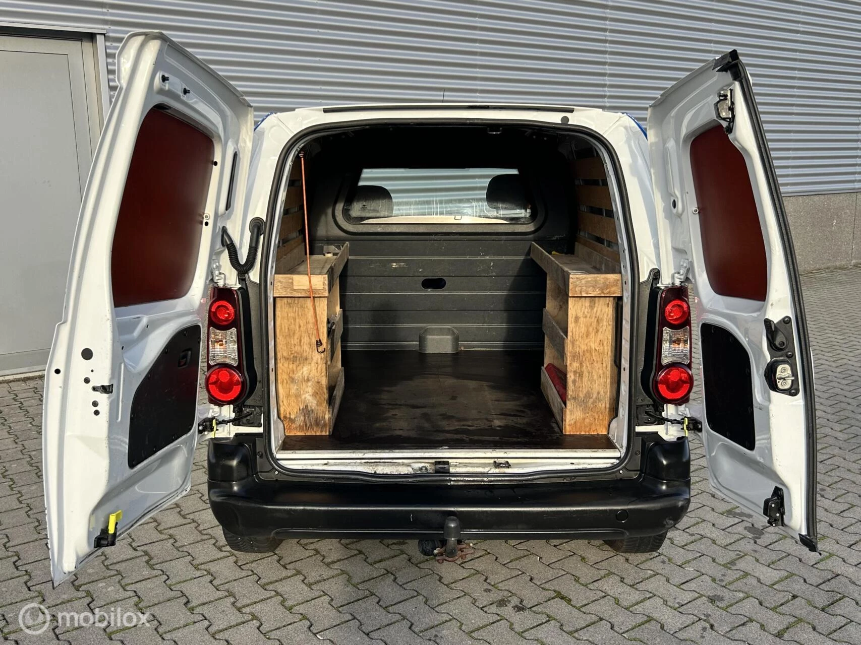 Hoofdafbeelding Peugeot Partner