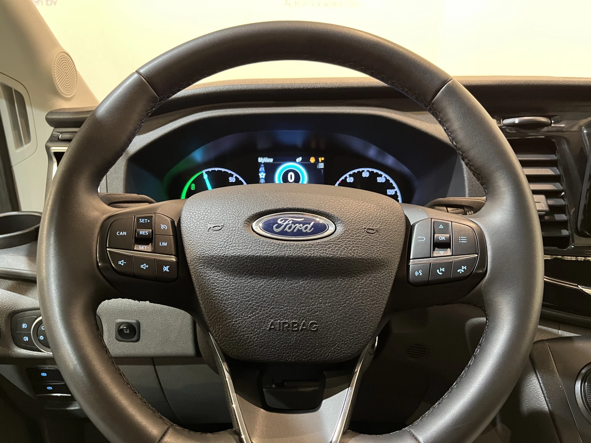 Hoofdafbeelding Ford E-Transit