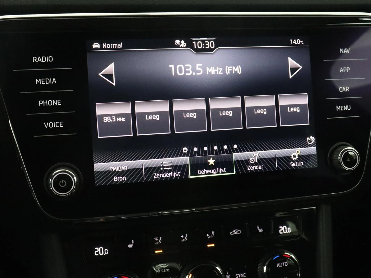 Hoofdafbeelding Škoda Superb