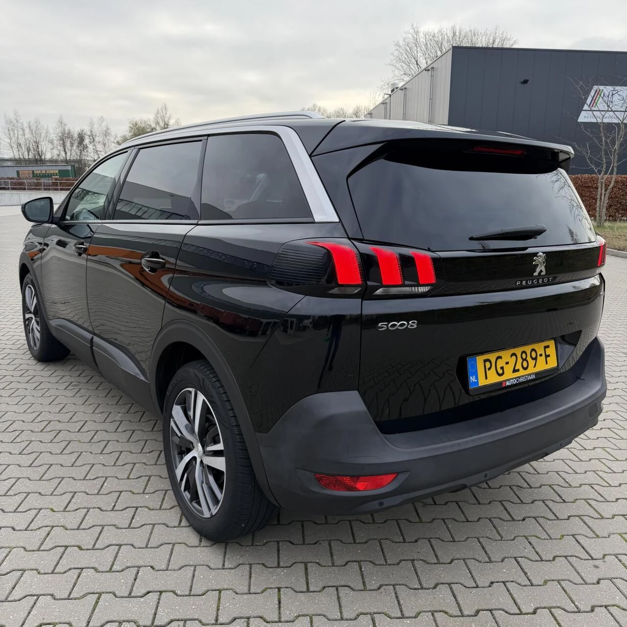 Hoofdafbeelding Peugeot 5008
