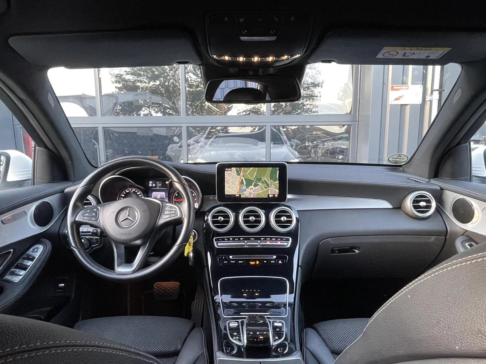 Hoofdafbeelding Mercedes-Benz GLC